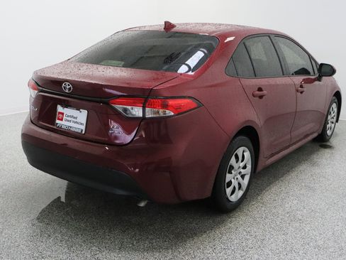 Used 2026 Toyota Corolla LE FWD image 7