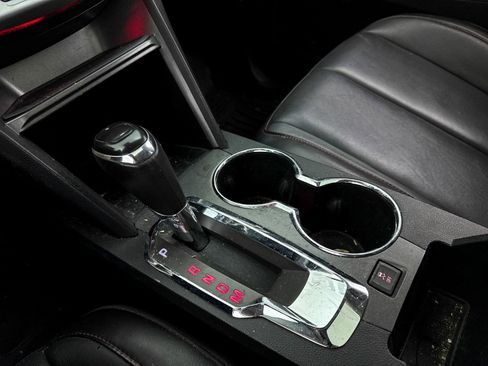 Used 2017 GMC Terrain SLT w/ Open Road Package image 26