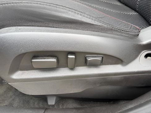 Used 2013 Chevrolet Equinox LT w/ Driver Convenience Package AWD/4WD image 30