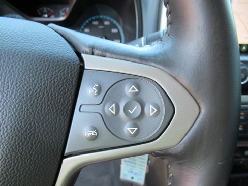 Used 2019 Chevrolet Colorado Z71 image 25