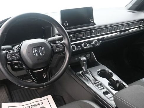 Used 2023 Honda Civic Sport image 25