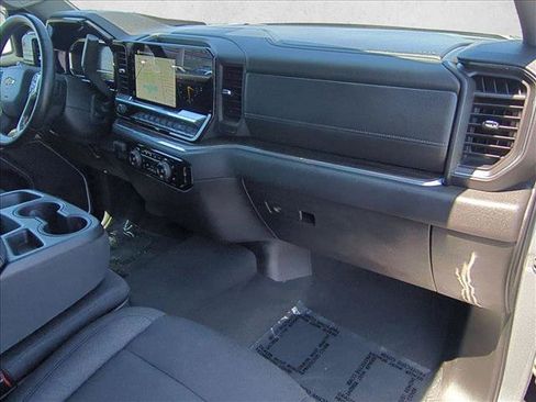 Certified 2025 Chevrolet Silverado 1500 LT RWD image 22