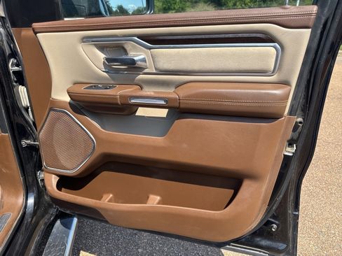 Used 2022 RAM 1500 Laramie image 22