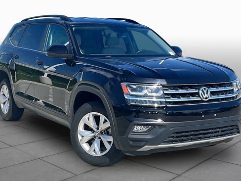 Used 2020 Volkswagen Atlas SE FWD image 2