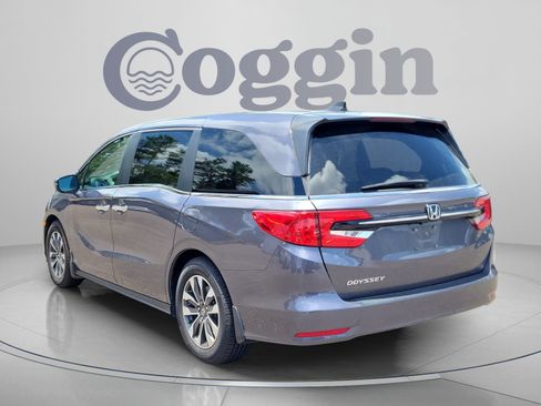 Certified 2023 Honda Odyssey EX-L image 3