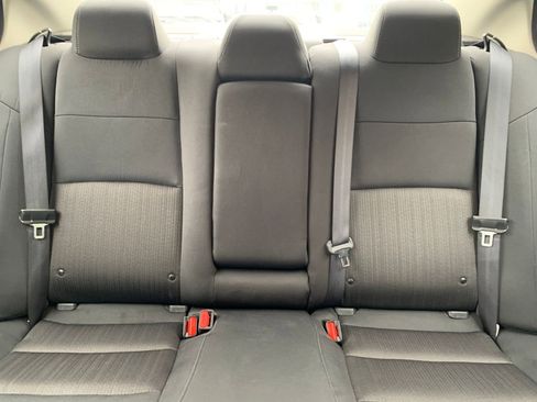 Used 2025 Nissan Altima 2.5 SV image 39