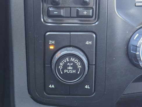 Used 2022 Ford F150 Lariat w/ Trailer Tow Package AWD/4WD image 17