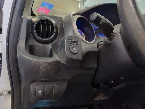 Used 2012 Honda Fit image 33