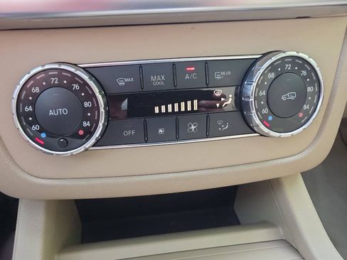 Used 2013 Mercedes-Benz ML 350 4MATIC image 16