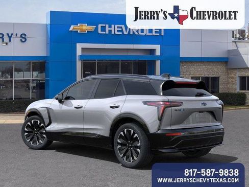 New 2025 Chevrolet Blazer EV RS image 4