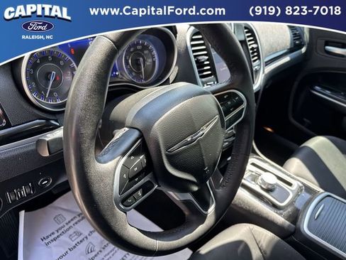 Used 2023 Chrysler 300 Touring w/ Sport Appearance Package RWD image 23