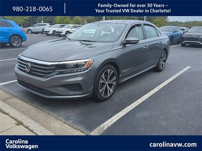 Used 2021 Volkswagen Passat 2.0T SE