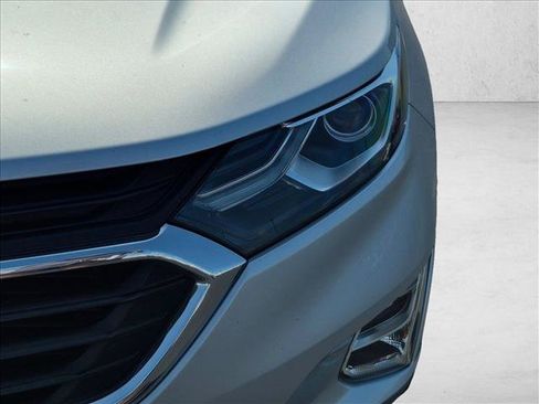 Used 2019 Chevrolet Equinox LS FWD image 9