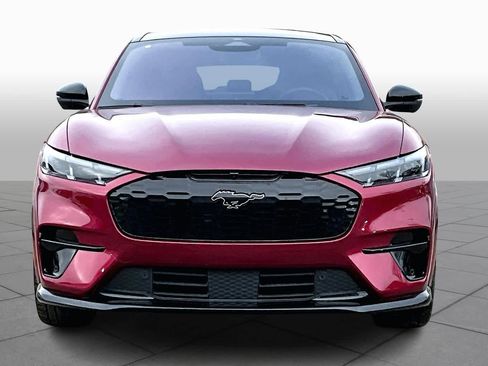 Certified 2025 Ford Mustang Mach-E GT image 3