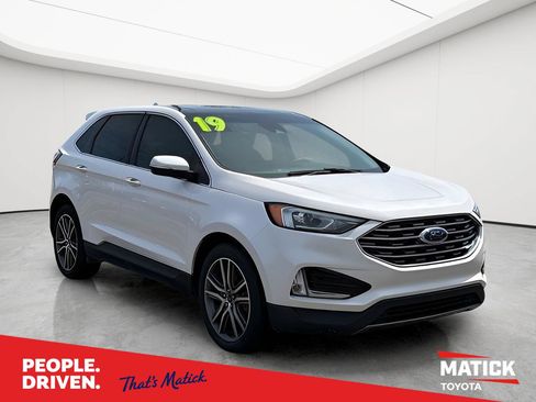 Used 2019 Ford Edge Titanium w/ Cold Weather Package AWD/4WD image 1