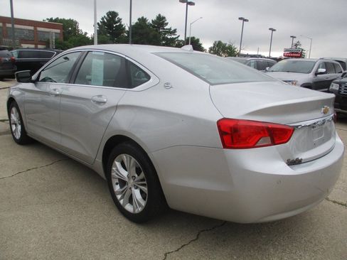 Used 2014 Chevrolet Impala LT w/ Convenience Package FWD image 5