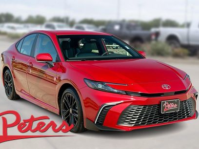 Used 2025 Toyota Camry SE