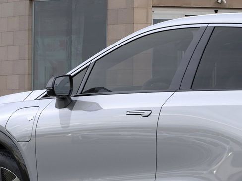 New 2026 Cadillac Optiq Luxury 1 image 12