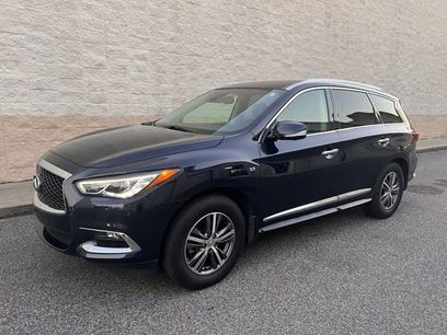 Used 2020 INFINITI QX60 Luxe w/ Essential Package