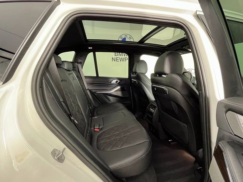 Certified 2024 BMW X5 xDrive50e w/ Premium Package image 23