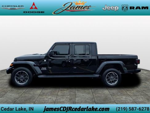 Used 2021 Jeep Gladiator Overland AWD/4WD image 2