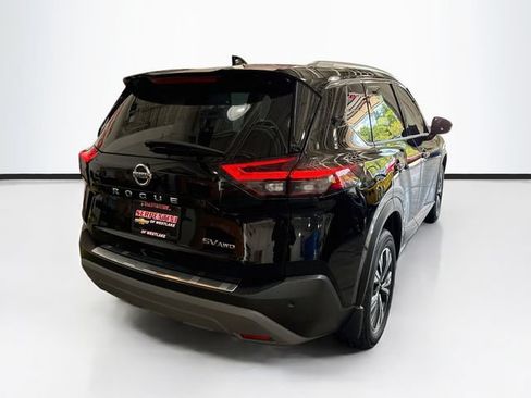Used 2021 Nissan Rogue SV w/ Premium Package AWD/4WD image 6
