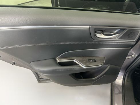 Used 2018 Honda Clarity Plug-In Hybrid image 24