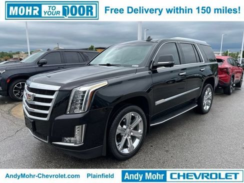 Used 2017 Cadillac Escalade Premium Luxury AWD/4WD image 1