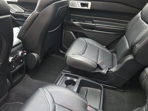 Used 2020 Ford Explorer ST w/ Premium Technology Package image 14