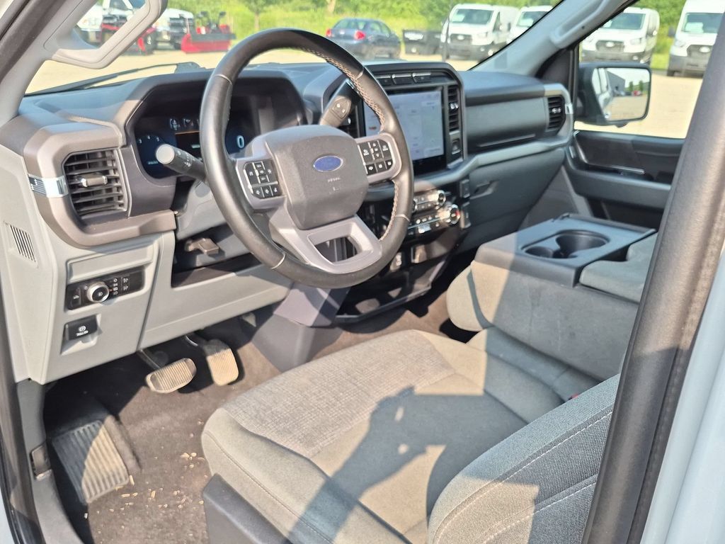 Used 2024 Ford F150 XLT AWD/4WD image 14