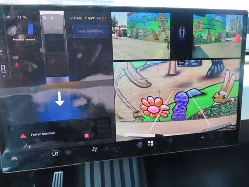 Used 2024 Tesla Cybertruck AWD Crew Cab image 25