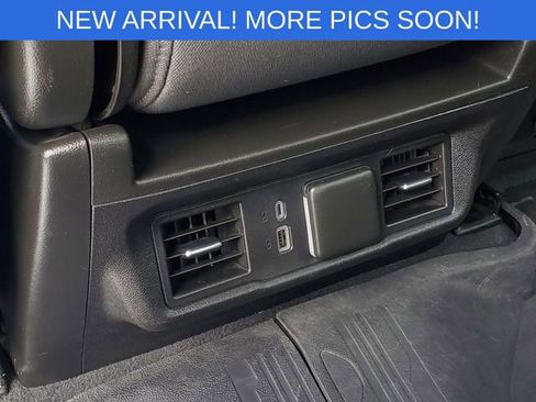 Used 2023 GMC Sierra 1500 SLE image 27