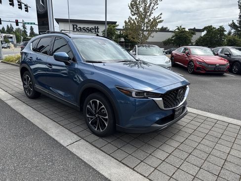 Used 2023 MAZDA CX-5 AWD 2.5 S w/ Premium Plus Pkg image 3