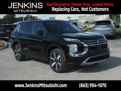 New 2025 Mitsubishi Outlander SE