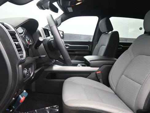 Used 2025 RAM 1500 Big Horn image 16