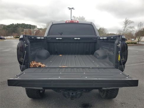 Used 2020 Toyota Tundra SR5 w/ SR5 Upgrade Package image 12