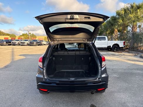 Used 2022 Honda HR-V Sport image 24
