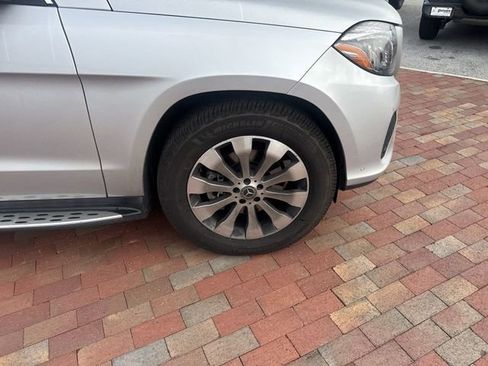 Used 2017 Mercedes-Benz GLS 450 4MATIC image 17