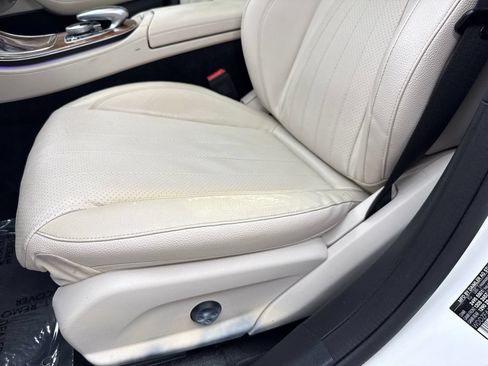Used 2019 Mercedes-Benz E 450 4MATIC Sedan w/ Premium Package image 34