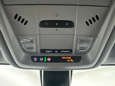 Used 2024 Chevrolet Blazer LT w/ Convenience Package FWD image 20