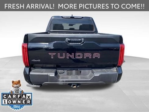 Used 2023 Toyota Tundra SR5 w/ SR5 Convenience Package AWD/4WD image 5
