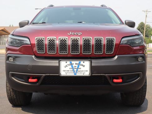 Used 2020 Jeep Cherokee Trailhawk w/ Cold Weather Group AWD/4WD image 13