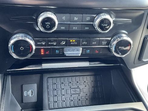Certified 2023 Ford F150 Platinum w/ Equipment Group 701A High AWD/4WD image 20