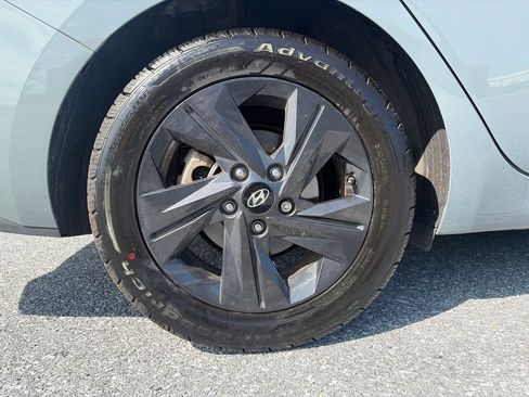 Used 2021 Hyundai Elantra SEL FWD image 32