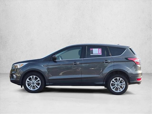 Used 2017 Ford Escape SE FWD image 9