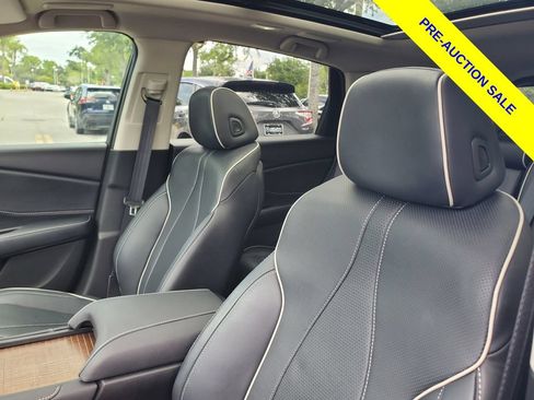 Certified 2023 Acura RDX AWD w/ Advance Package image 18