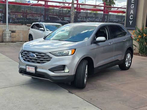 Used 2022 Ford Edge Titanium image 7