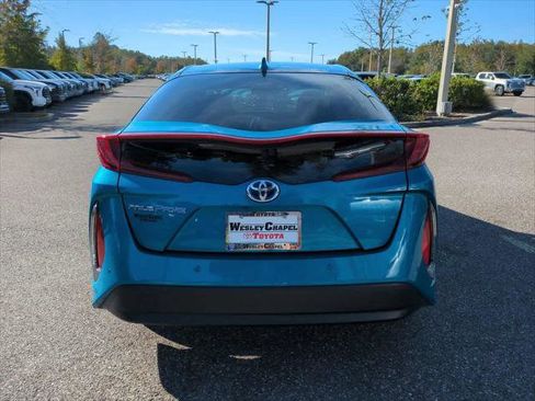 Certified 2018 Toyota Prius Prime Advanced image 5