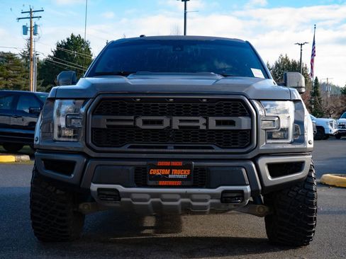Used 2018 Ford F150 Raptor w/ Equipment Group 802A Luxury image 9