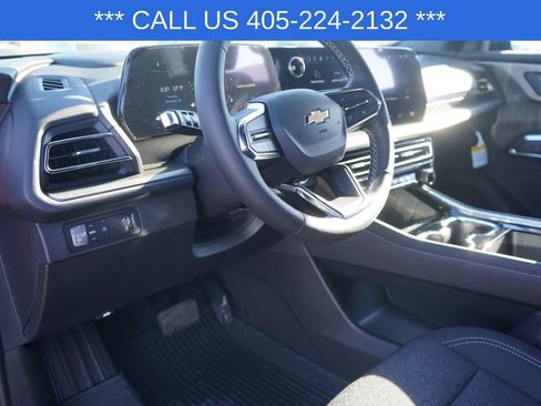 New 2026 Chevrolet Traverse LT w/ Driver Confidence Package image 15